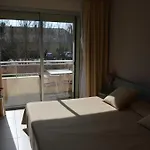 Logis & Restaurant Le 3* 弗洛恩斯