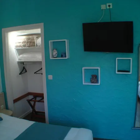 Hotel Logis & Restaurant Le Fleurance