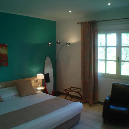 Logis & Restaurant Le Hotel