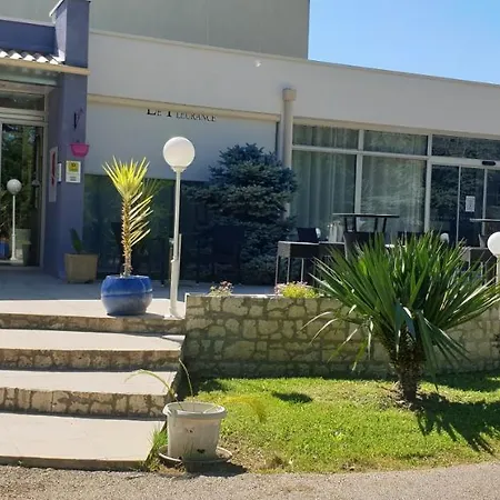 Logis & Restaurant Le 3* Fleurance