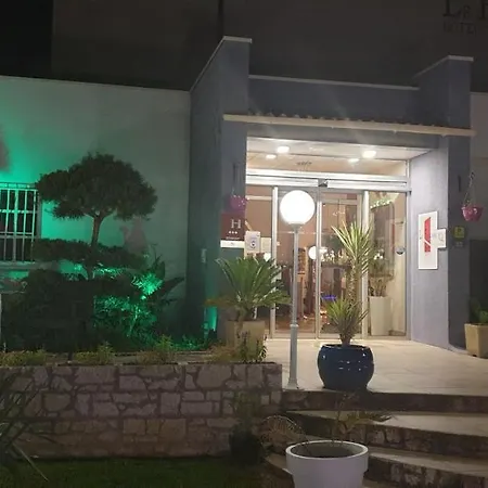 Logis & Restaurant Le