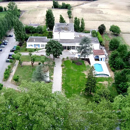 Logis & Restaurant Le 3* Fleurance