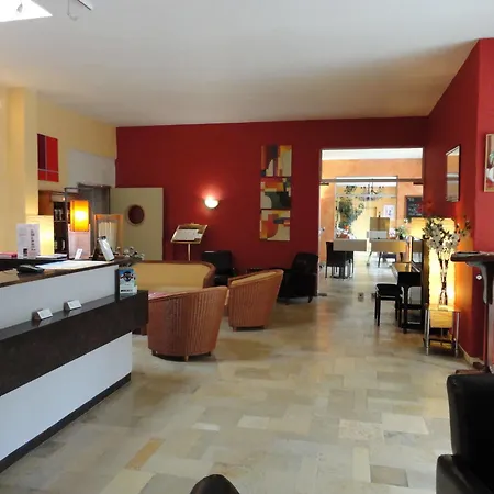 Logis & Restaurant Le Fleurance
