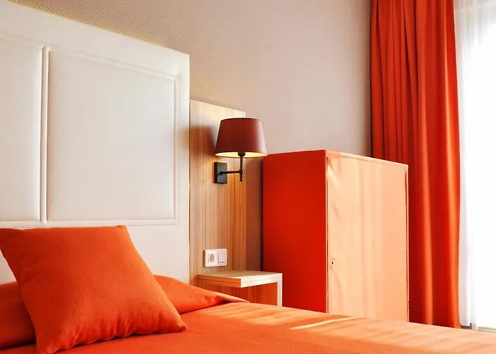 Logis & Restaurant Le 3* Fleurance