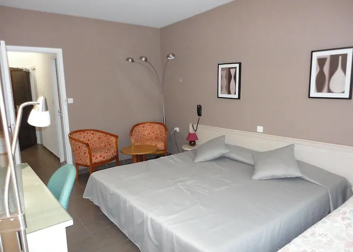 Logis & Restaurant Le 3*