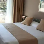 Szálloda Logis & Restaurant Le 3*