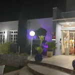 Logis & Restaurant Le Szálloda Fleurance