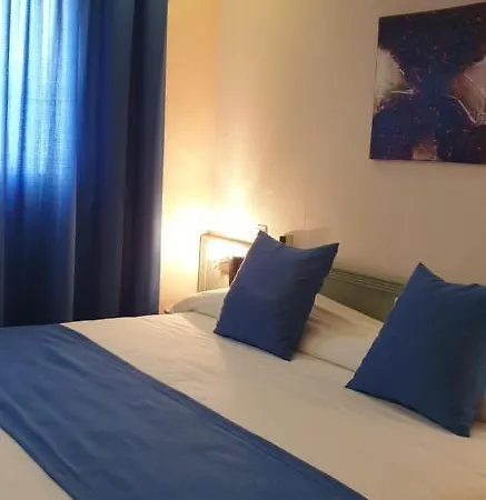 酒店 Logis & Restaurant Le 弗洛恩斯