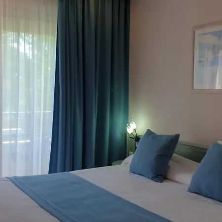 Logis & Restaurant Le 酒店