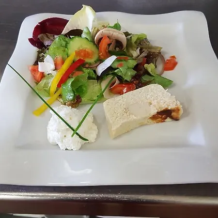 Logis & Restaurant Le