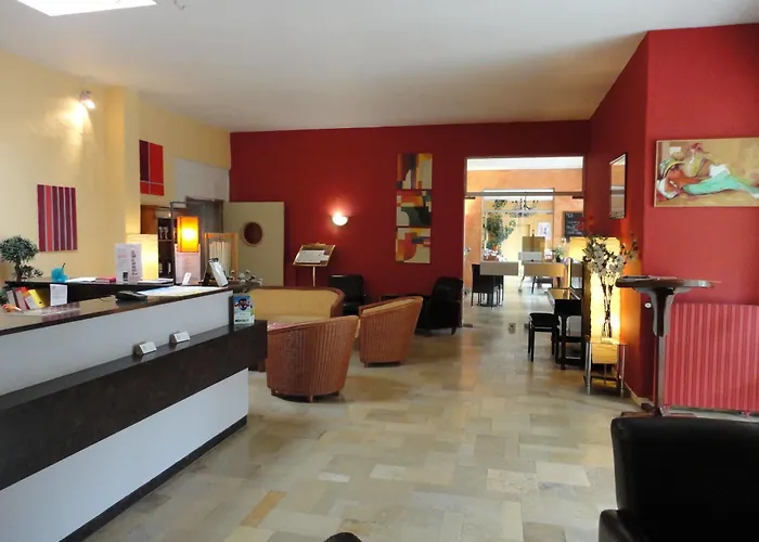 Logis & Restaurant Le Fleurance